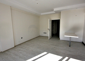 شقة2+1 في مجمع في كونيالتي انطاليا