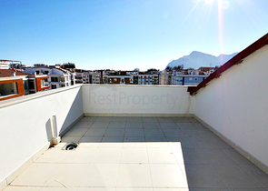 شقة2+1 في مجمع في كونيالتي انطاليا