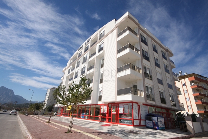 شقق في مجمعات مطلة على قمم طوروس أنطاليا