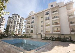 شقق في مجمعات مطلة على قمم طوروس أنطاليا