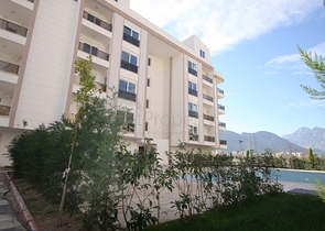 شقق في مجمعات مطلة على قمم طوروس أنطاليا