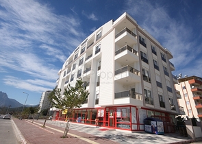 شقق في مجمعات مطلة على قمم طوروس أنطاليا