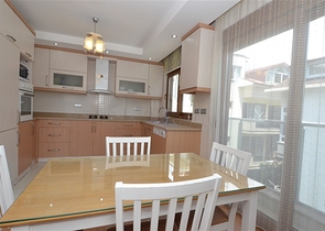 دوبلكس فاخر في مركز ألانيا