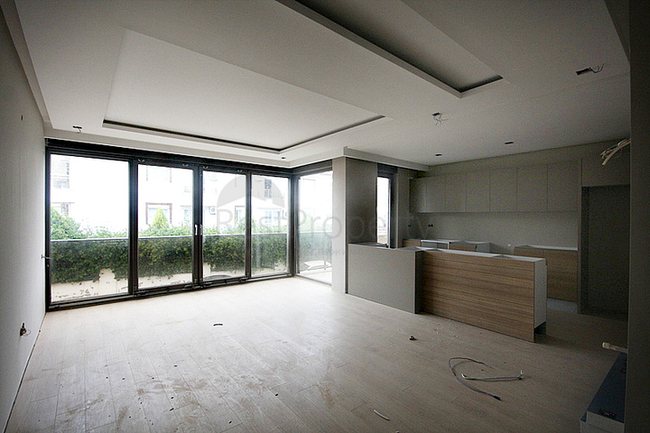   مجمع جديد فاخر في انطاليا يبعد 1كم عن البحر