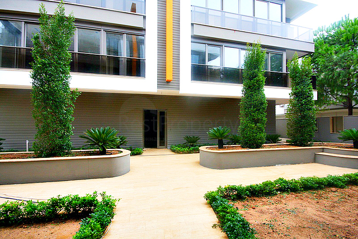   مجمع جديد فاخر في انطاليا يبعد 1كم عن البحر