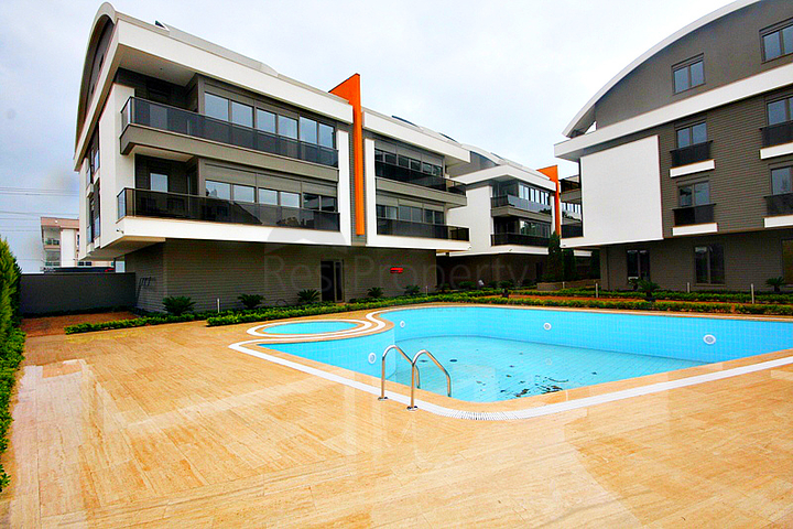   مجمع جديد فاخر في انطاليا يبعد 1كم عن البحر