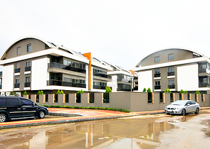   مجمع جديد فاخر في انطاليا يبعد 1كم عن البحر