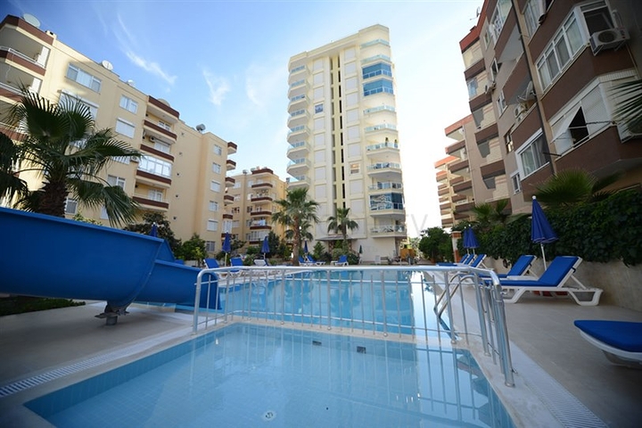 شقة مفروشة 2+1 ماهموت لار ألانيا