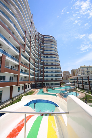 شقة بإطلالة على البحر ماهموت لار