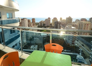 شقة بإطلالة على البحر ماهموت لار