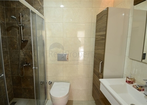 شقة بإطلالة على البحر ماهموت لار