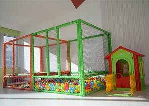 شقة بإطلالة على البحر ماهموت لار