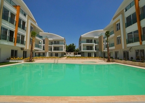 سكن جديد مع مسبح في لارا ، أنطاليا