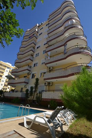 شقق في ماهموت لار