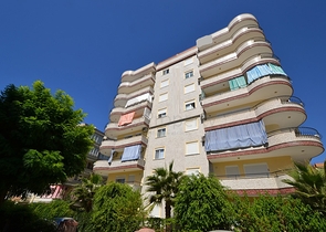 شقق في ماهموت لار