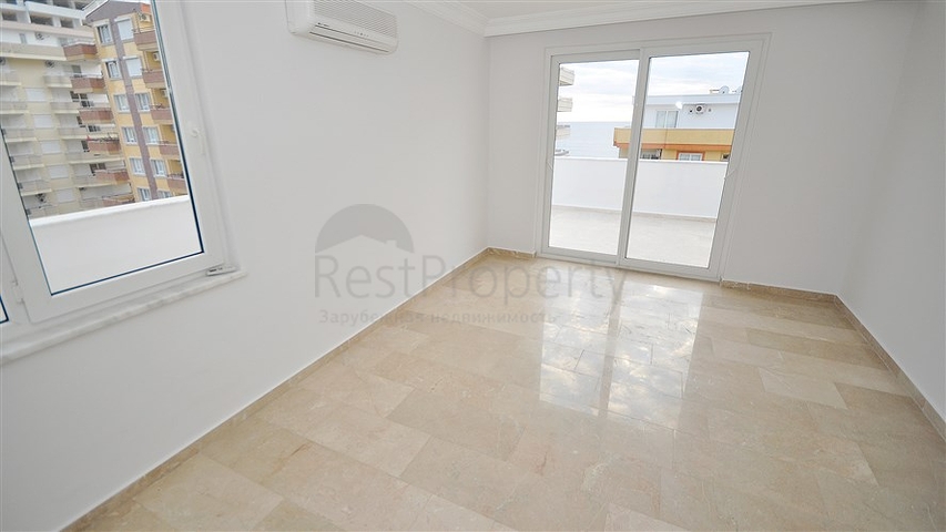 بينت هاوس في ماهموت لار