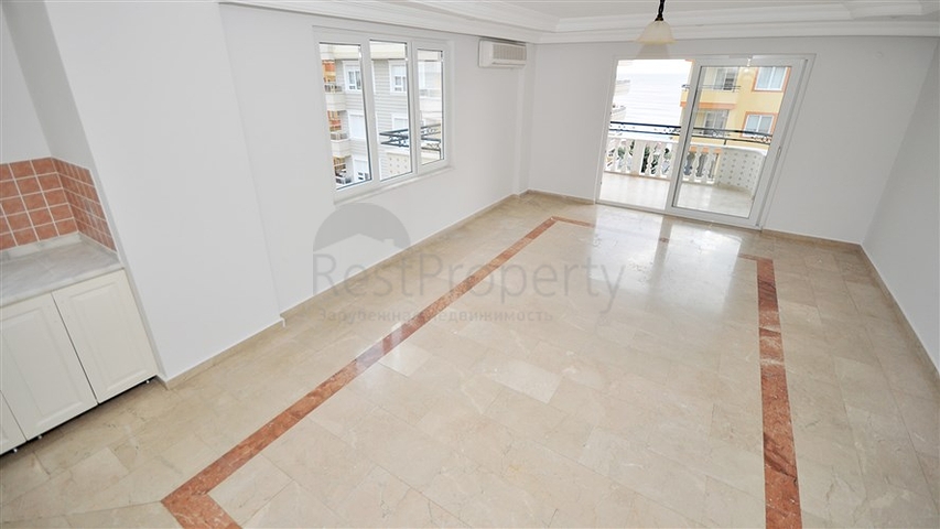 بينت هاوس في ماهموت لار