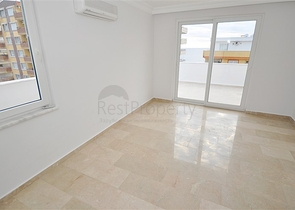 بينت هاوس في ماهموت لار