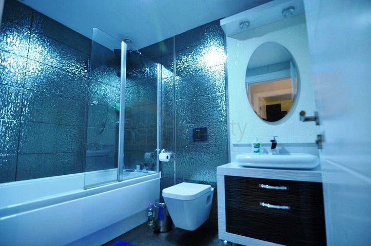 شقة واسعة في ماهموت لار