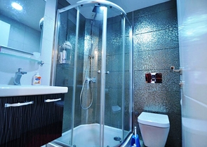 شقة واسعة في ماهموت لار