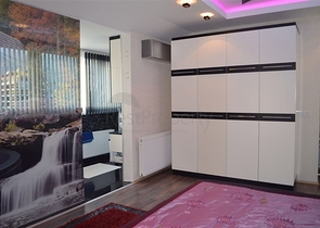 بنت هاوس في كاستيل