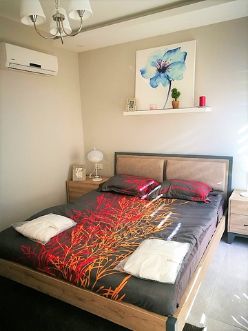 شقة واسعة - مجمع حديث - تصميم غرفة وصالة - في مهموتلار / الانيا 