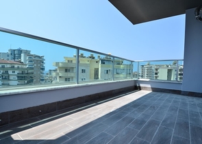 شقة واسعة - مجمع حديث - تصميم غرفة وصالة - في مهموتلار / الانيا 