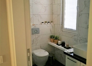 شقة واسعة - مجمع حديث - تصميم غرفة وصالة - في مهموتلار / الانيا 