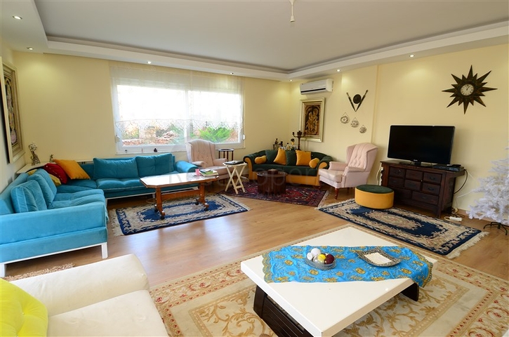 شقة واسعة في ألانيا/ كيستيل