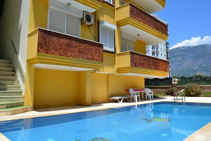 شقة مفروشة واسعة في منطقة محمود لار – ألانيا