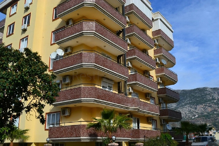 شقة مفروشة واسعة في منطقة محمود لار – ألانيا