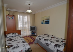 شقة مفروشة واسعة في منطقة محمود لار – ألانيا