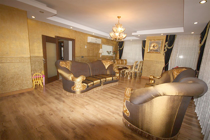 بينتهاوس في أنطاليا