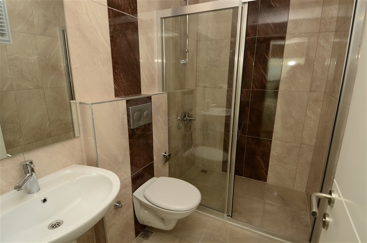 شقة بينتهاوس باطلالة رائعة في الانيا