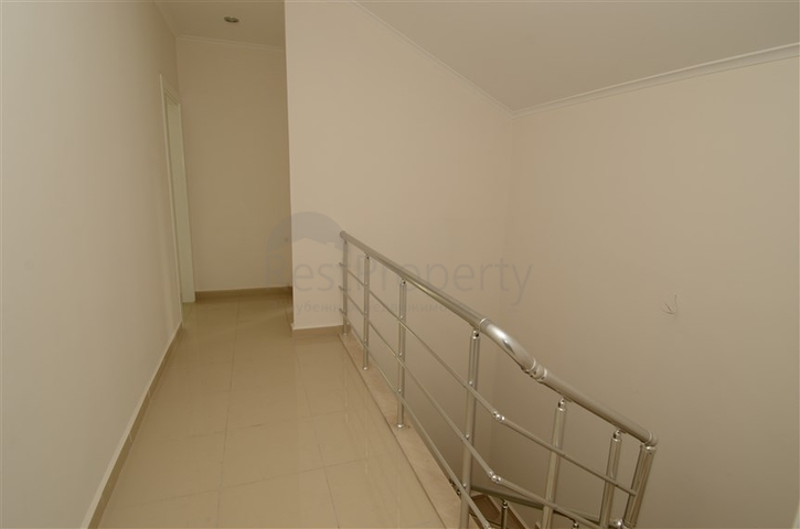 شقة بينتهاوس باطلالة رائعة في الانيا