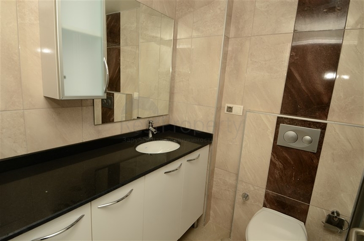 شقة بينتهاوس باطلالة رائعة في الانيا