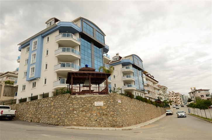 شقة بينتهاوس باطلالة رائعة في الانيا