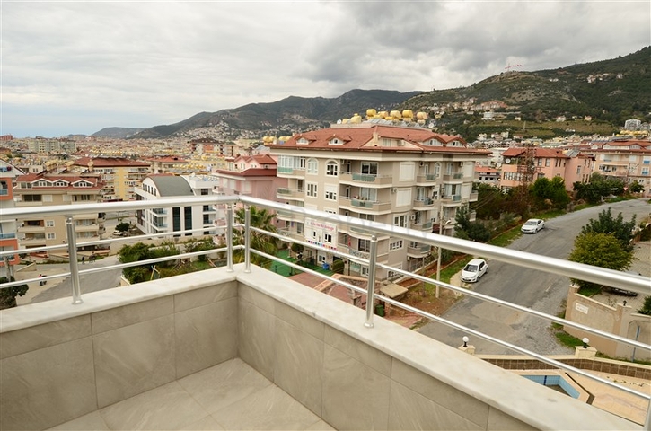 شقة بينتهاوس باطلالة رائعة في الانيا