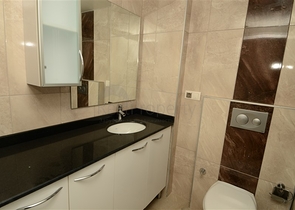 شقة بينتهاوس باطلالة رائعة في الانيا