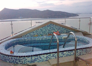 شقة غرفتين و صالة في مركز فتهية