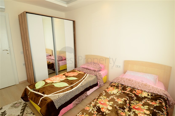 شقة2+1 ضمن مجمع سكني فاخر في ماهوموت لار 