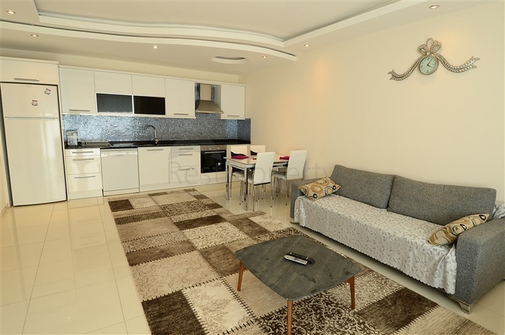 شقة2+1 ضمن مجمع سكني فاخر في ماهوموت لار 