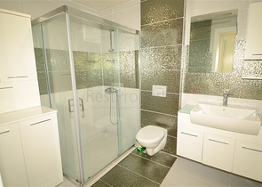 شقة2+1 ضمن مجمع سكني فاخر في ماهوموت لار 