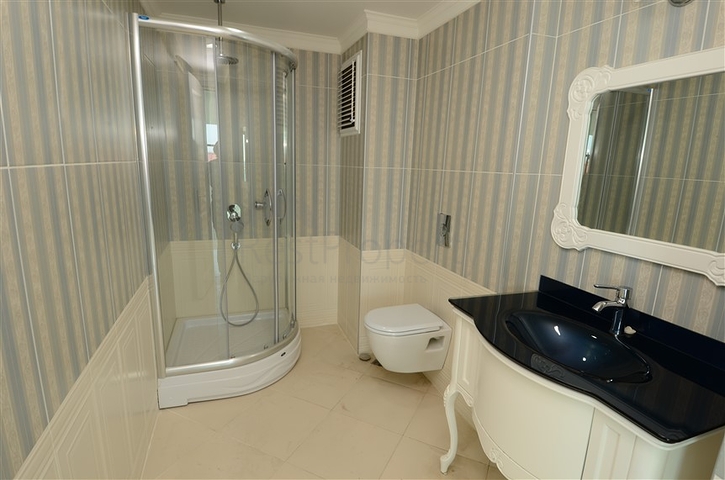 شقة بينتهاوس باطلالة رائعة في اوبا الانيا