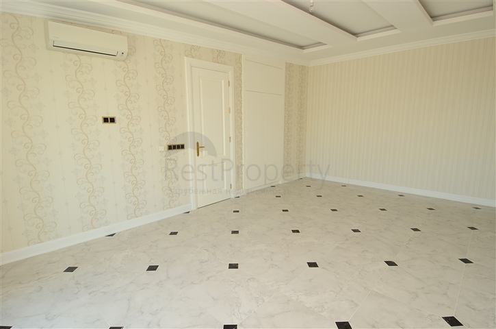 شقة بينتهاوس باطلالة رائعة في اوبا الانيا