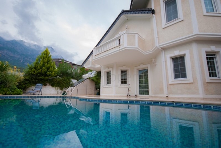 فيلا بثلاث غرف نوم في كيمير مدينة الرفاهية المطلقة 