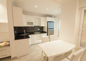 فيلا مميزة في منطقة كيمير التي تحتوي على أفخر وكثر الفيلات رفاهية في تركيا