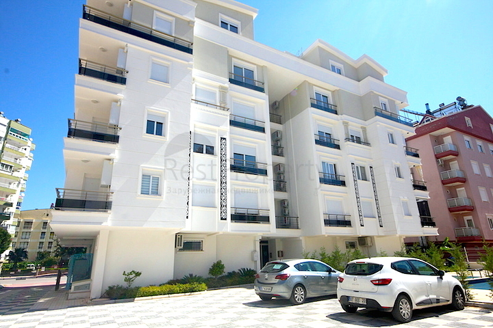 شقة1+1 ضمن واحد من أفخر المجمعات في انطاليا