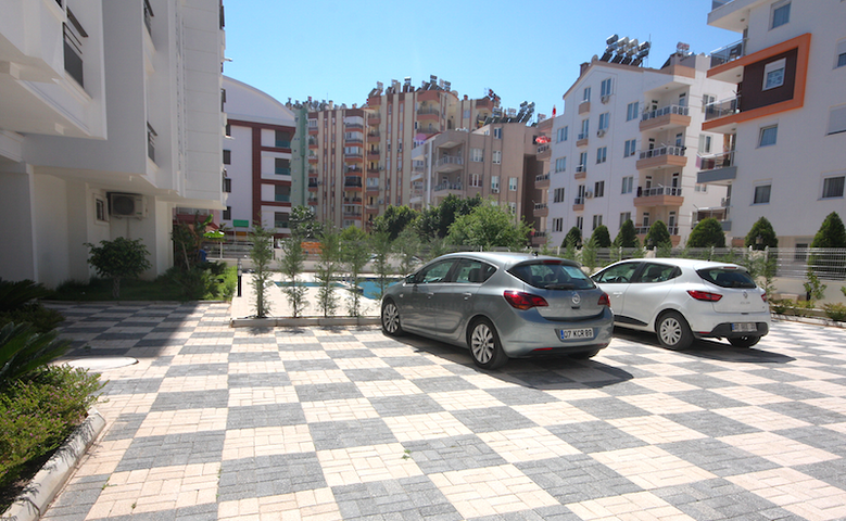 شقة1+1 ضمن واحد من أفخر المجمعات في انطاليا