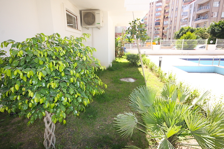 شقة1+1 ضمن واحد من أفخر المجمعات في انطاليا